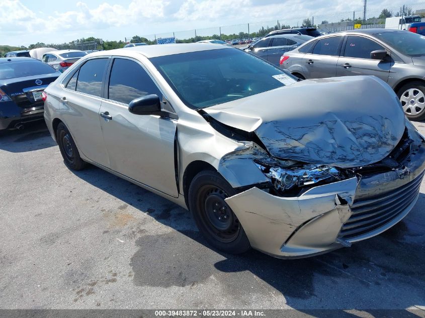 2015 TOYOTA CAMRY LE