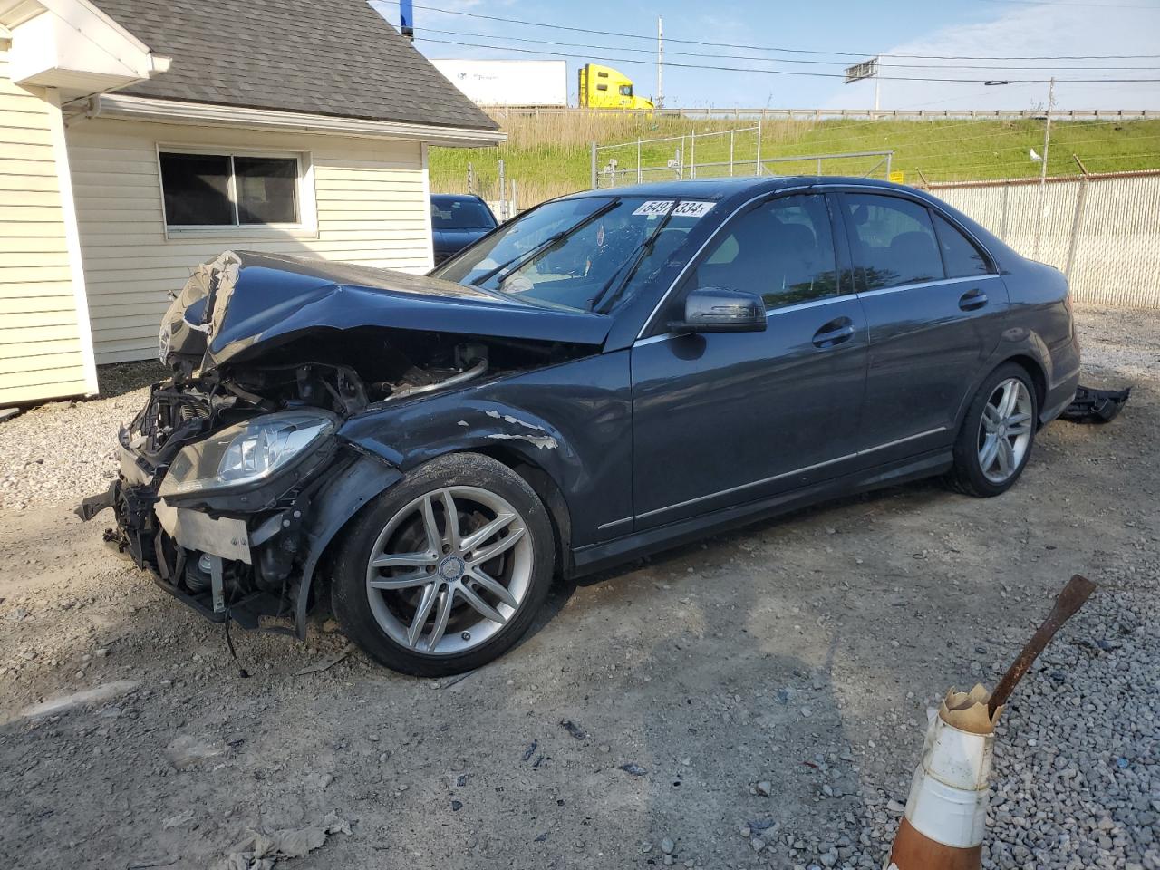 2014 MERCEDES-BENZ C 250