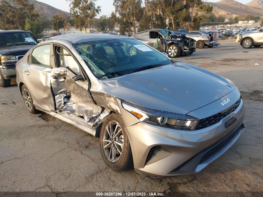 2023 KIA FORTE LXS