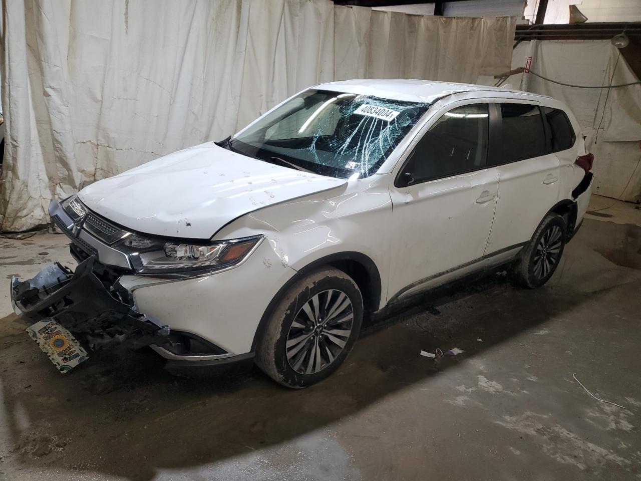 2019 MITSUBISHI OUTLANDER SE