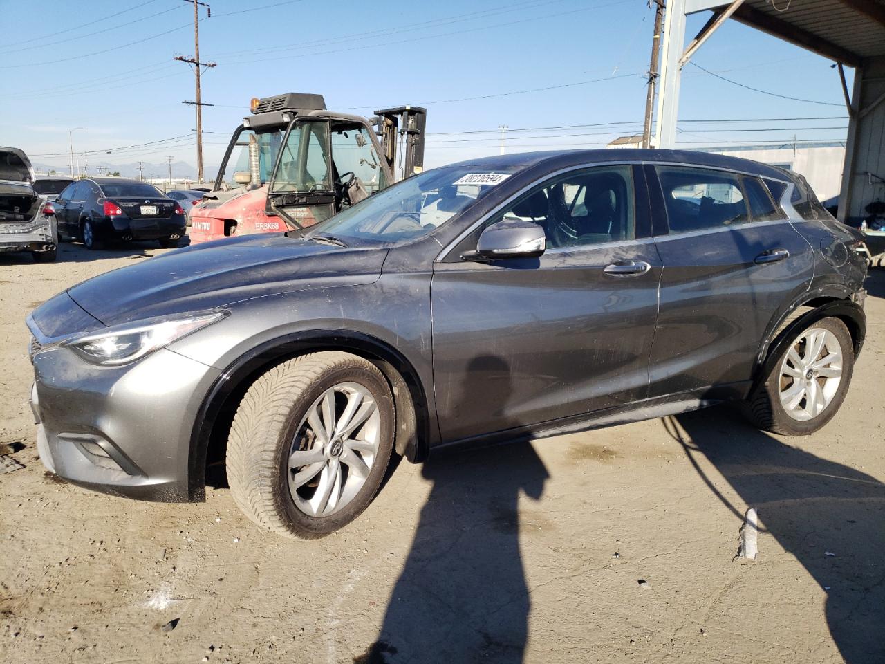 2017 INFINITI QX30 BASE