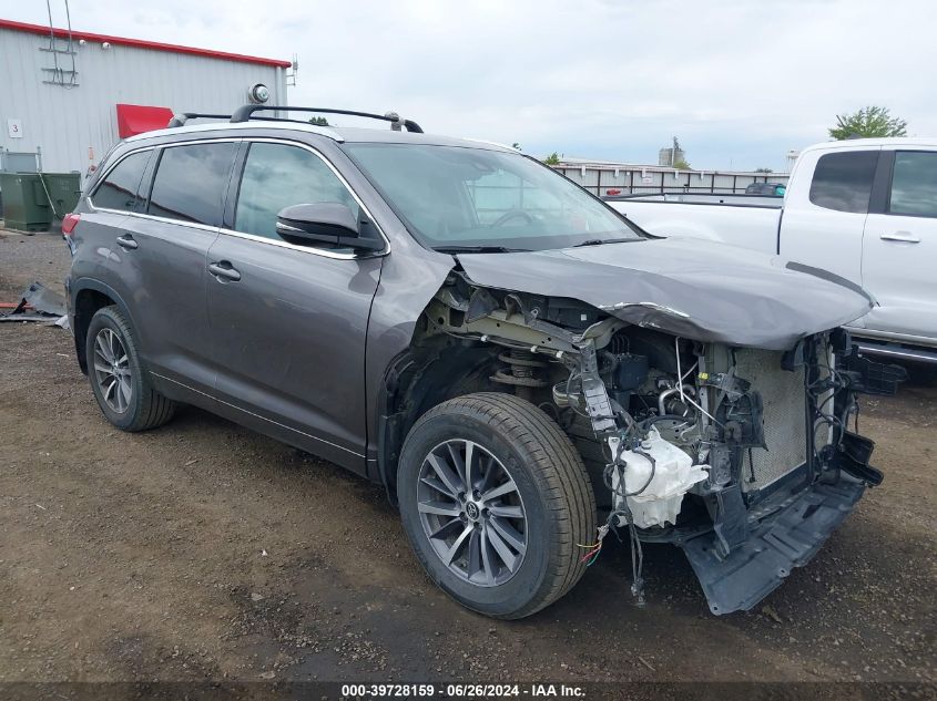 2018 TOYOTA HIGHLANDER XLE