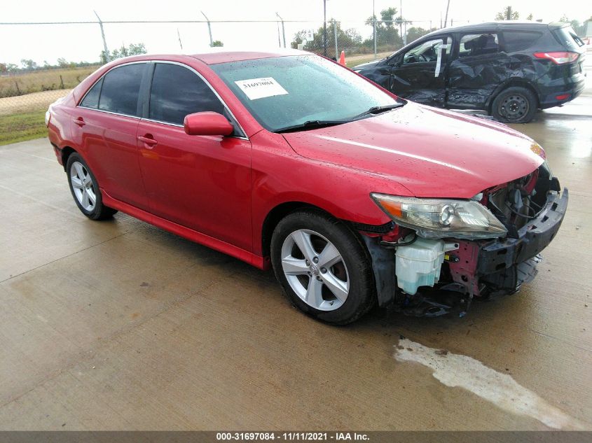 2010 TOYOTA CAMRY SE