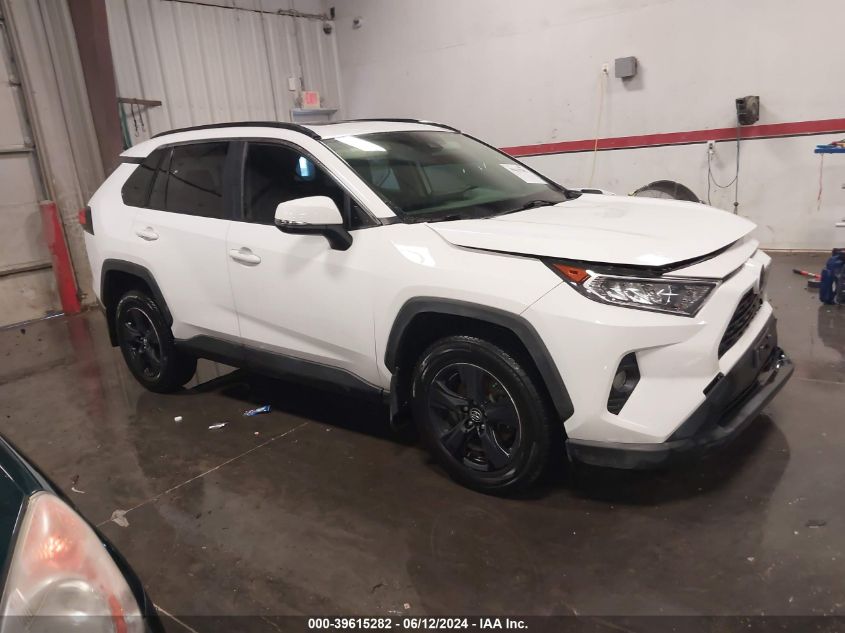 2019 TOYOTA RAV4 XLE