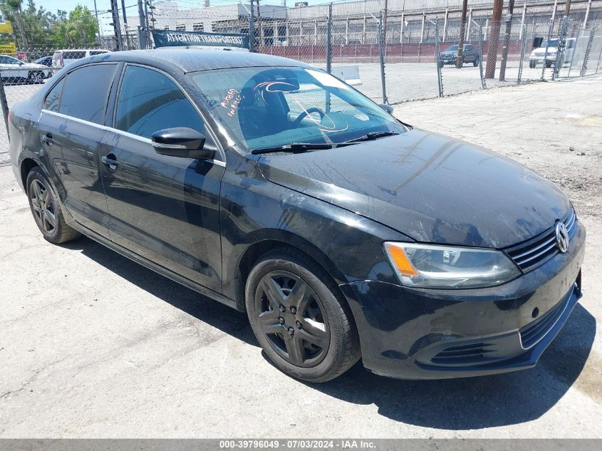 2013 VOLKSWAGEN JETTA 2.5L SE