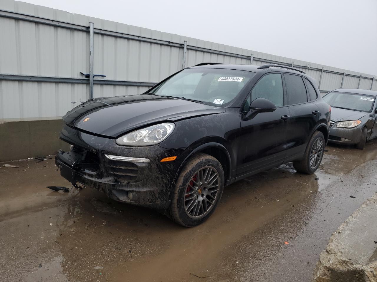 2017 PORSCHE CAYENNE