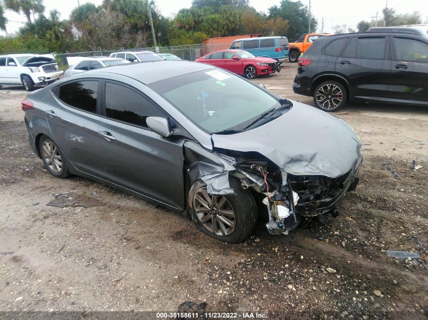 2016 HYUNDAI ELANTRA SE