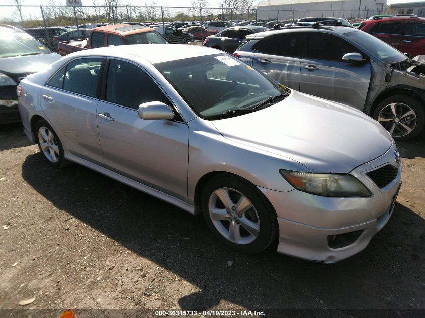 2010 TOYOTA CAMRY SE