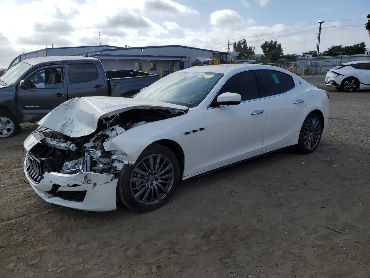 2020 MASERATI GHIBLI