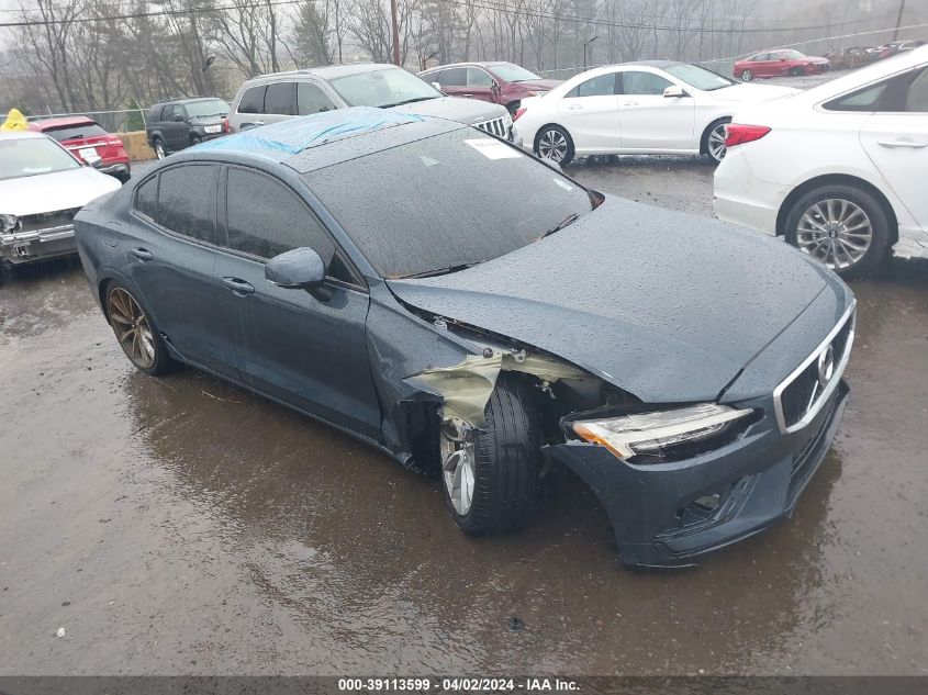 2020 VOLVO S60 T6 MOMENTUM