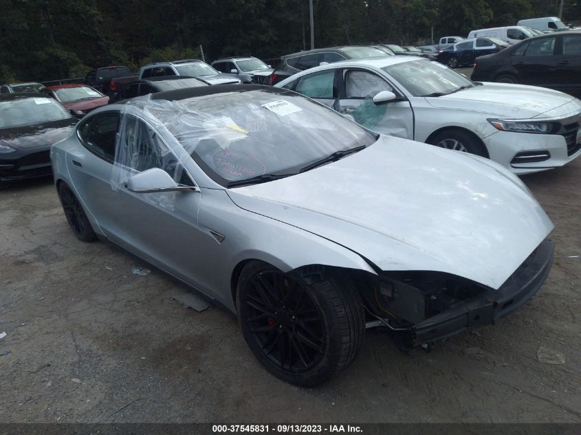 2014 TESLA MODEL S P85D