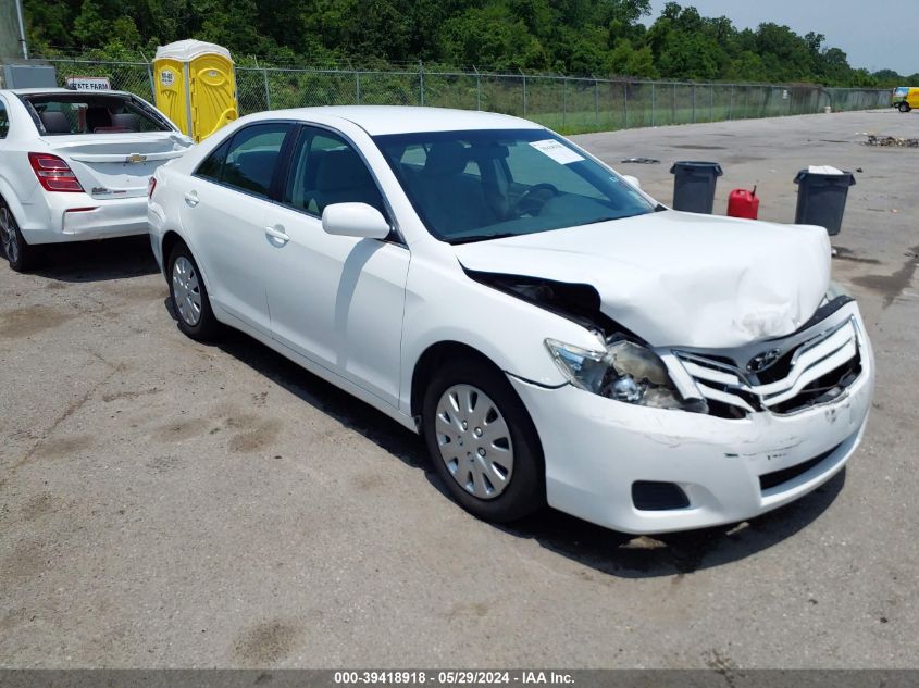 2010 TOYOTA CAMRY LE