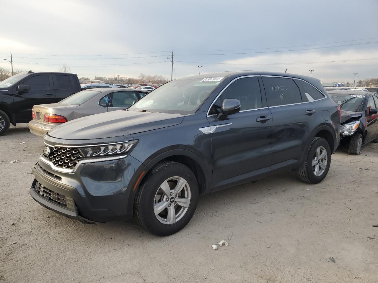 2021 KIA SORENTO LX