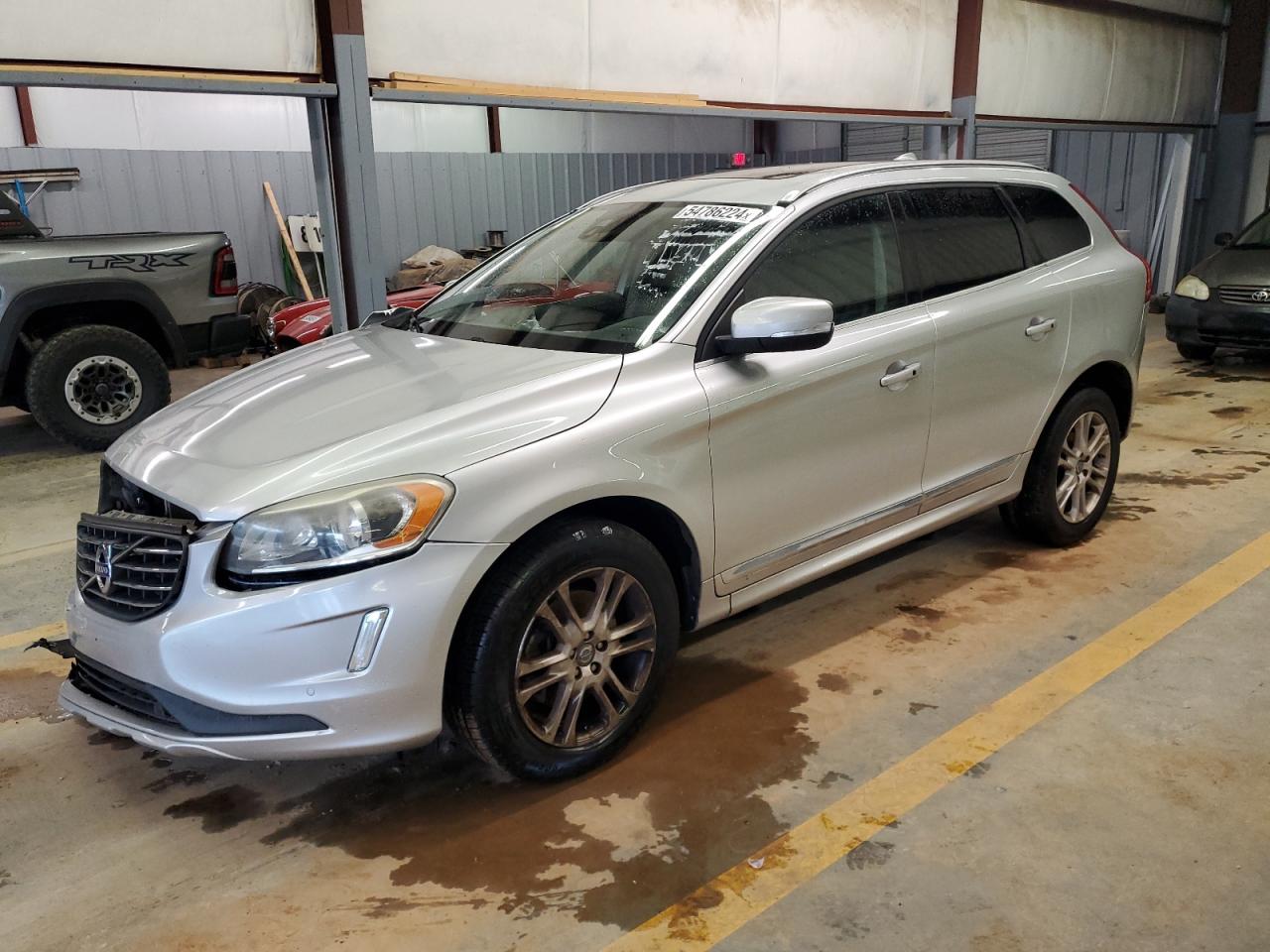 2015 VOLVO XC60 T5 PREMIER