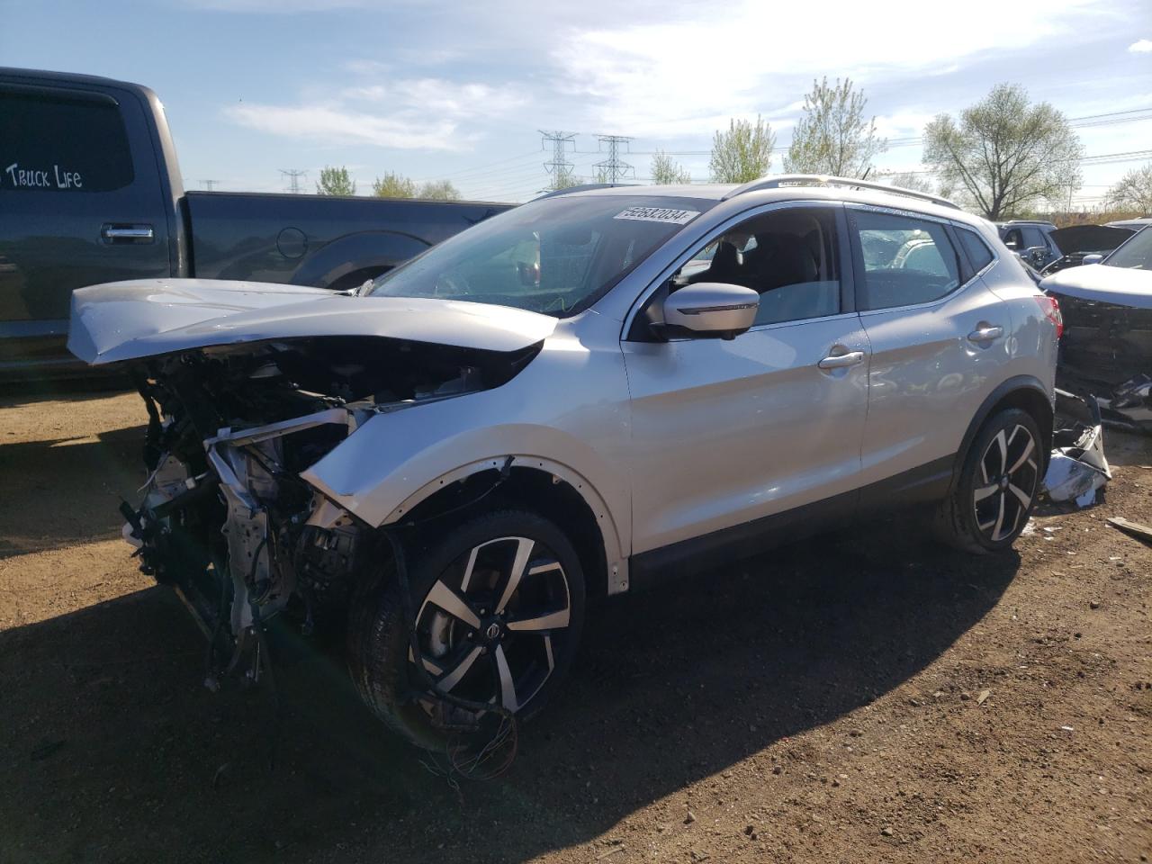 2022 NISSAN ROGUE SPORT SL