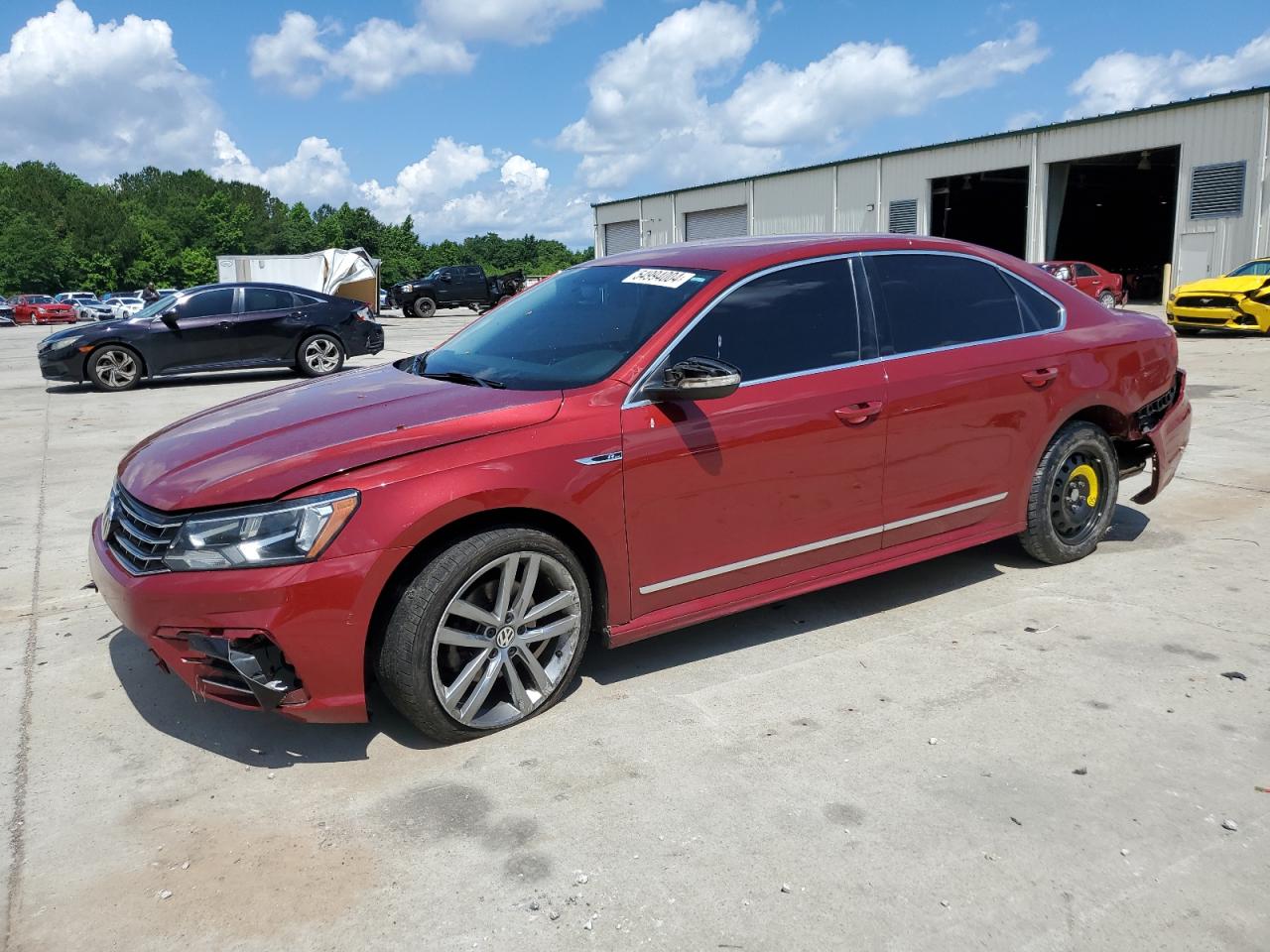 2017 VOLKSWAGEN PASSAT R-LINE