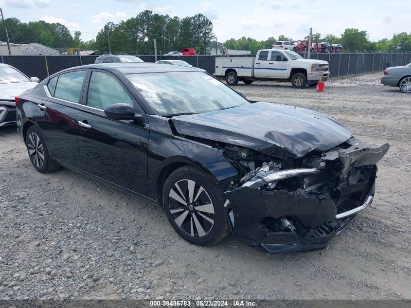 2022 NISSAN ALTIMA SV FWD