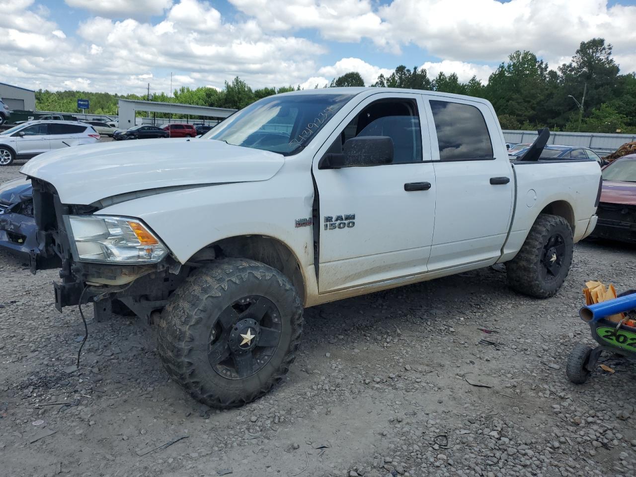 2014 RAM 1500 ST