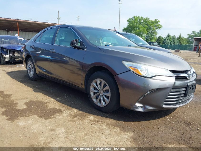 2015 TOYOTA CAMRY LE