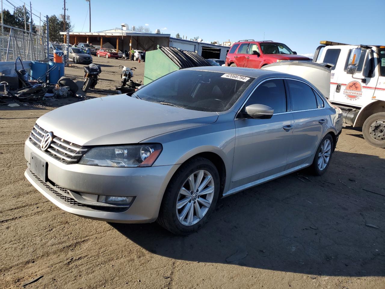 2013 VOLKSWAGEN PASSAT SEL