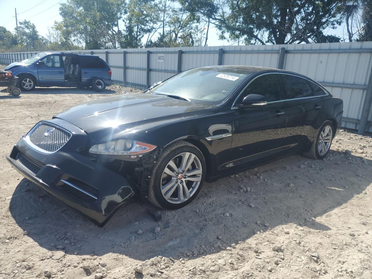 2014 JAGUAR XJL PORTFOLIO