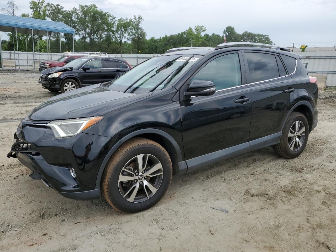 2017 TOYOTA RAV4 XLE