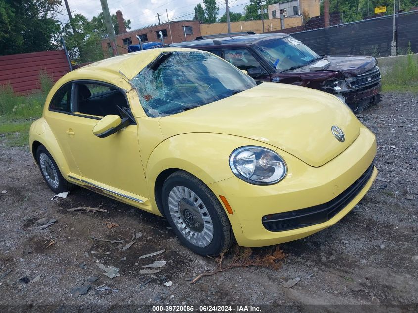 2013 VOLKSWAGEN BEETLE