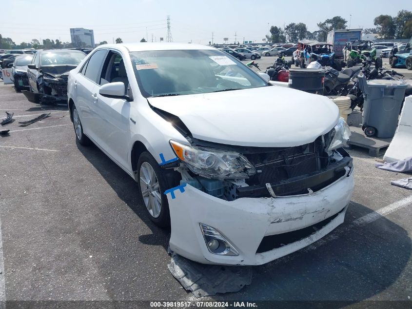 2013 TOYOTA CAMRY HYBRID/LE/XLE