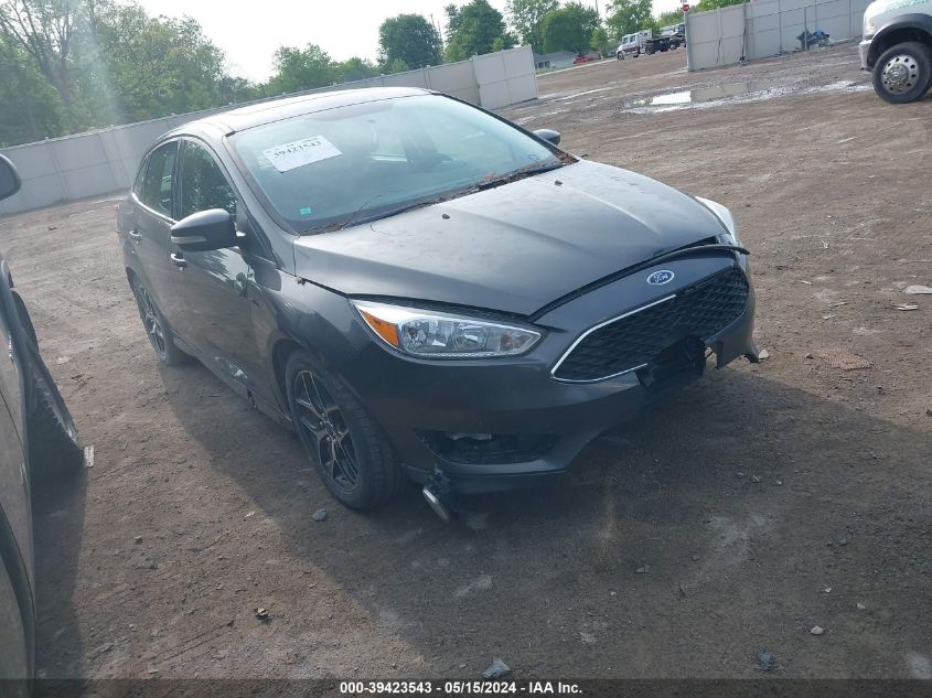 2015 FORD FOCUS SE