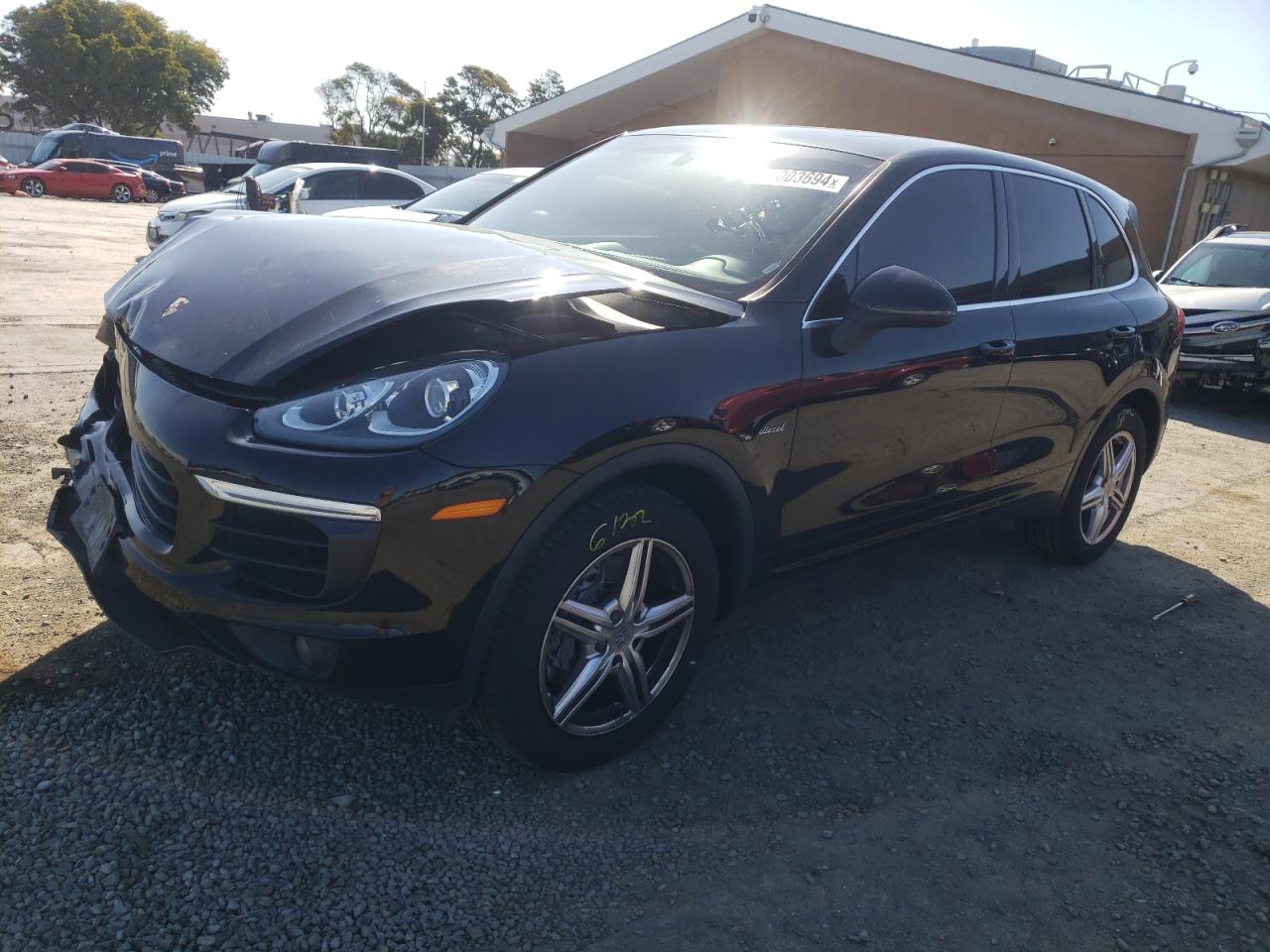 2015 PORSCHE CAYENNE