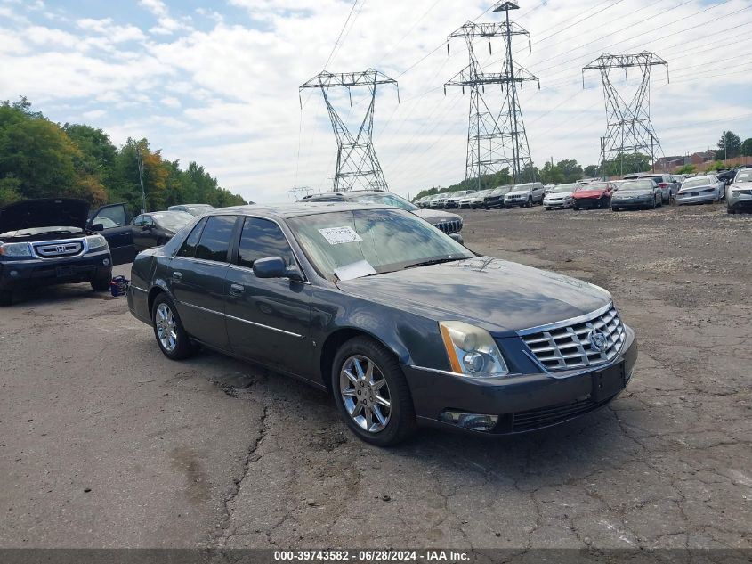 2010 CADILLAC DTS LUXURY COLLECTION