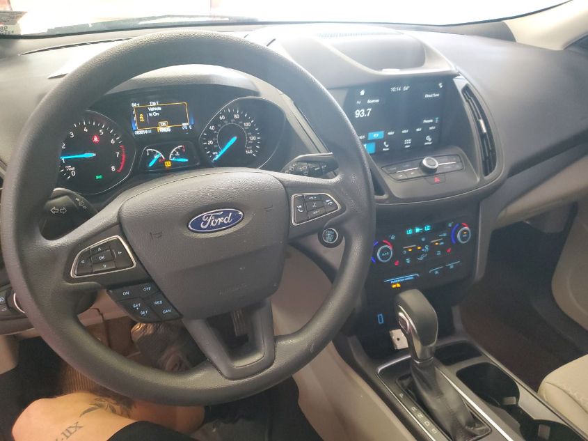 2019 FORD ESCAPE SE