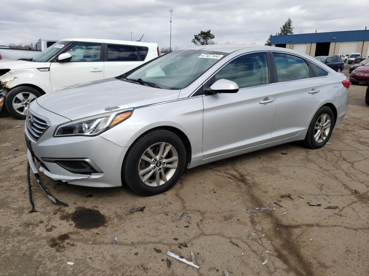 2017 HYUNDAI SONATA SE