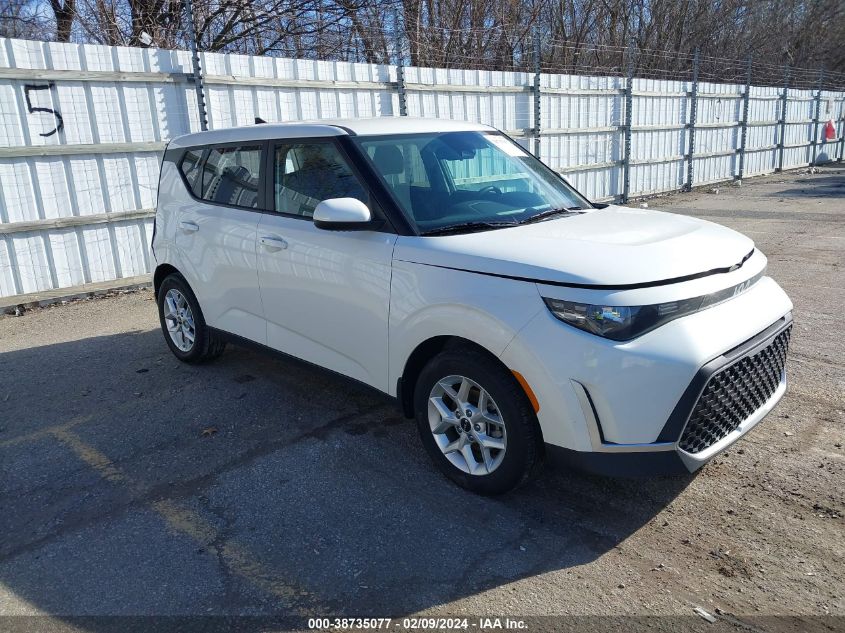 2023 KIA SOUL S