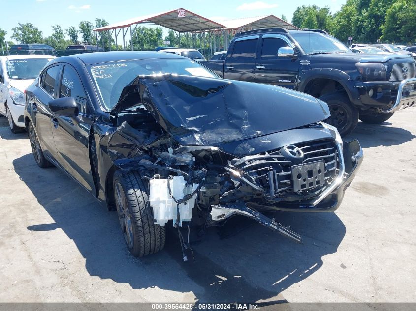 2018 MAZDA MAZDA3 TOURING