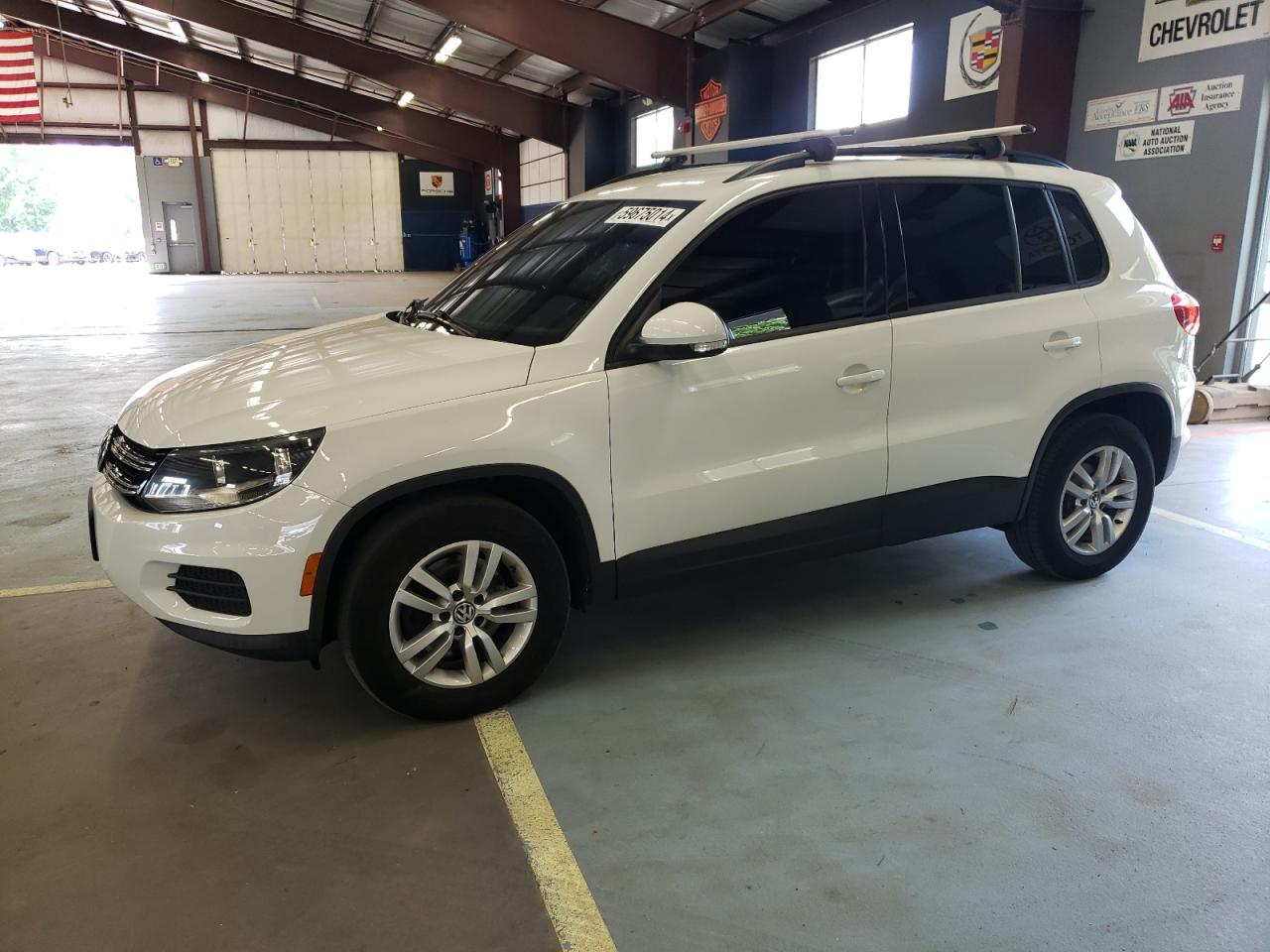 2017 VOLKSWAGEN TIGUAN S