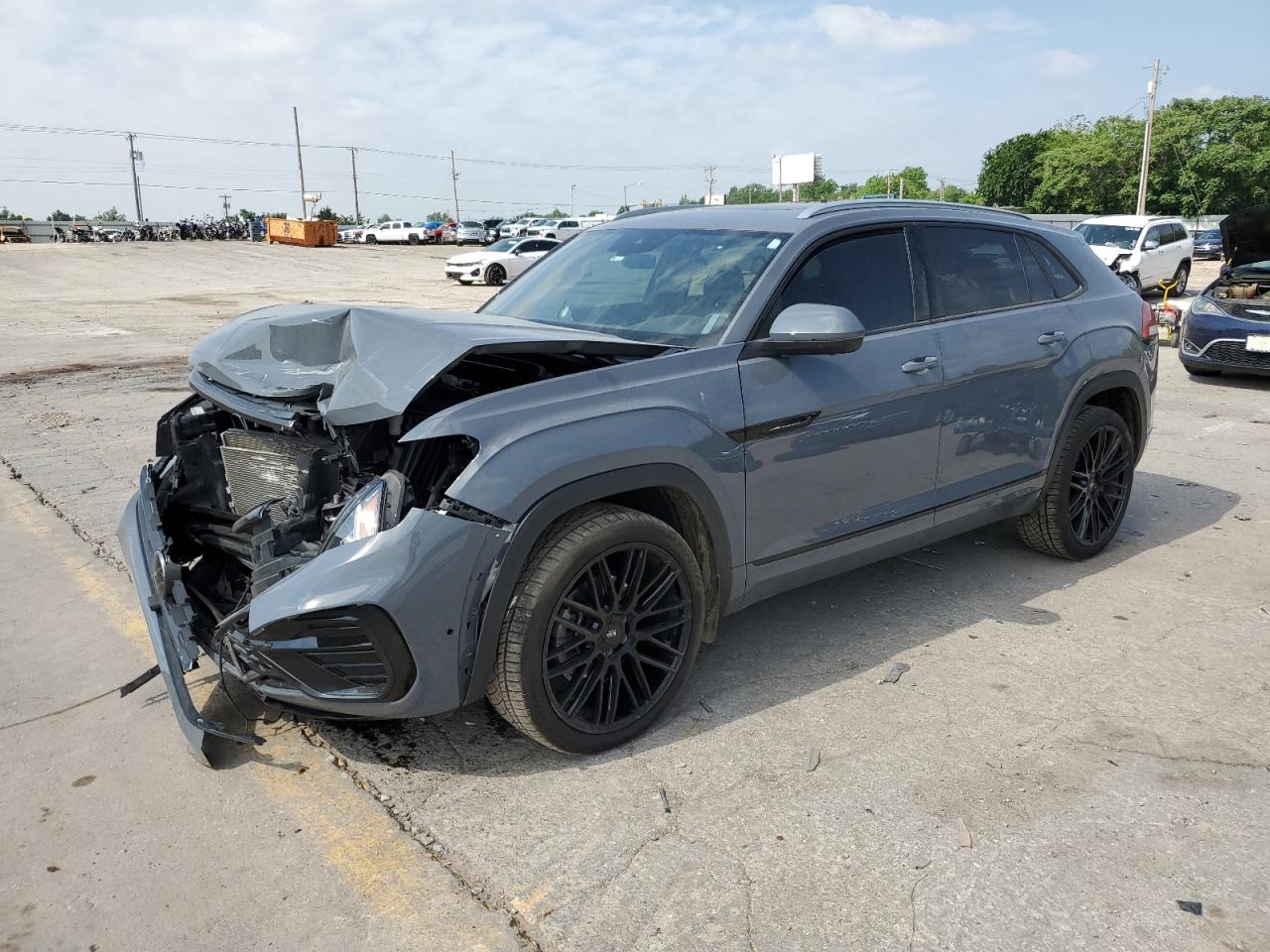 2022 VOLKSWAGEN ATLAS CROSS SPORT SEL PREMIUM R-LINE