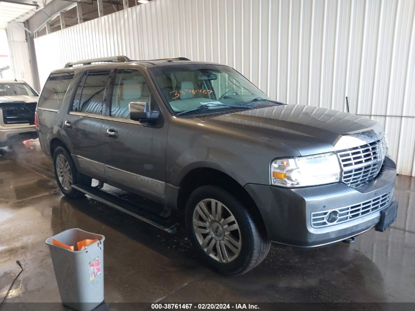 2011 LINCOLN NAVIGATOR