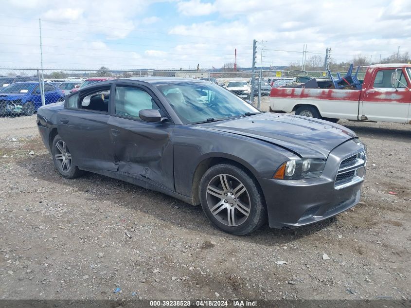 2014 DODGE CHARGER SE