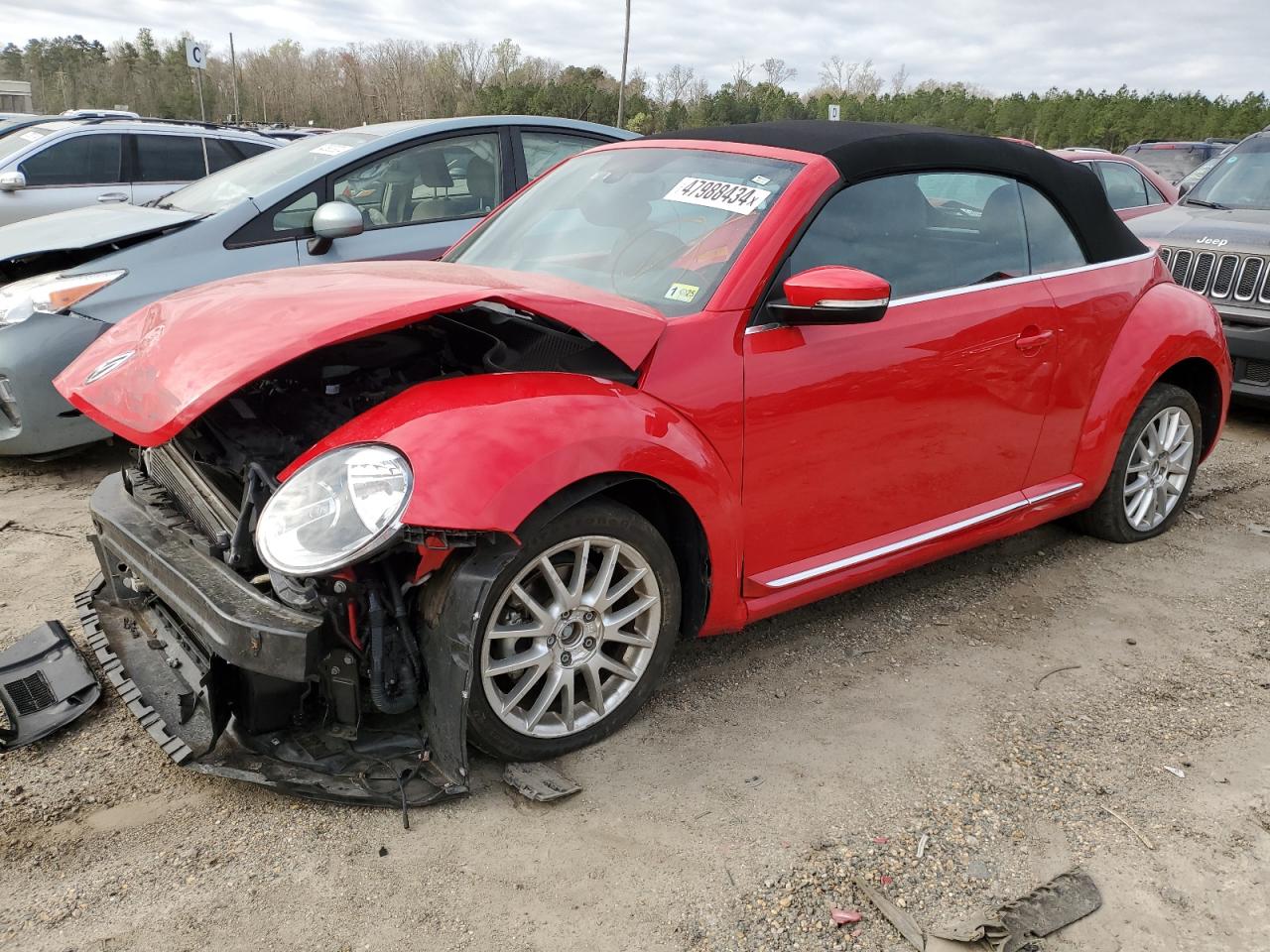 2019 VOLKSWAGEN BEETLE S