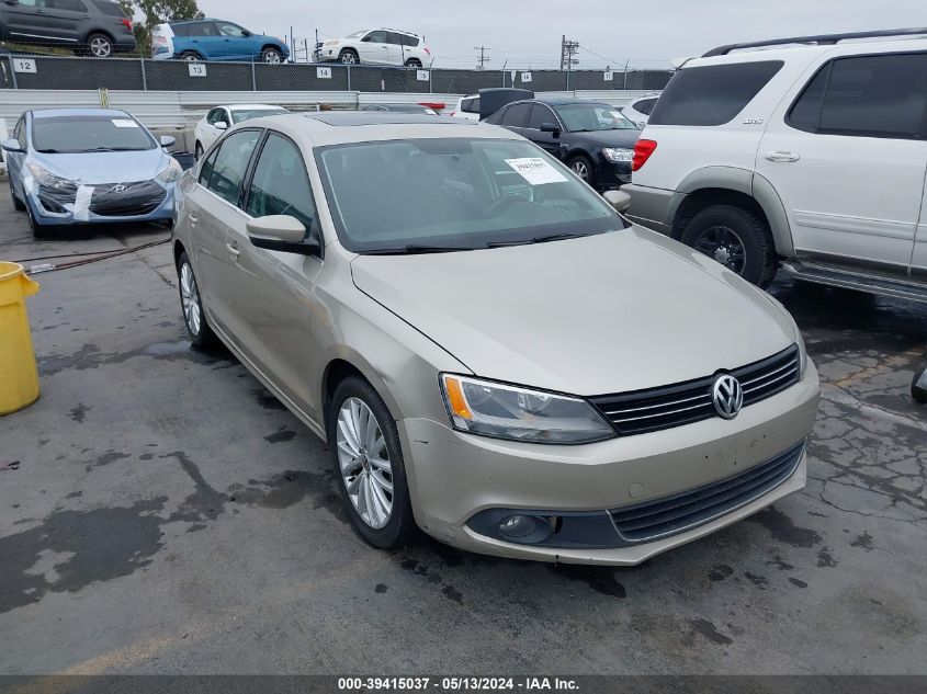 2013 VOLKSWAGEN JETTA 2.5L SEL