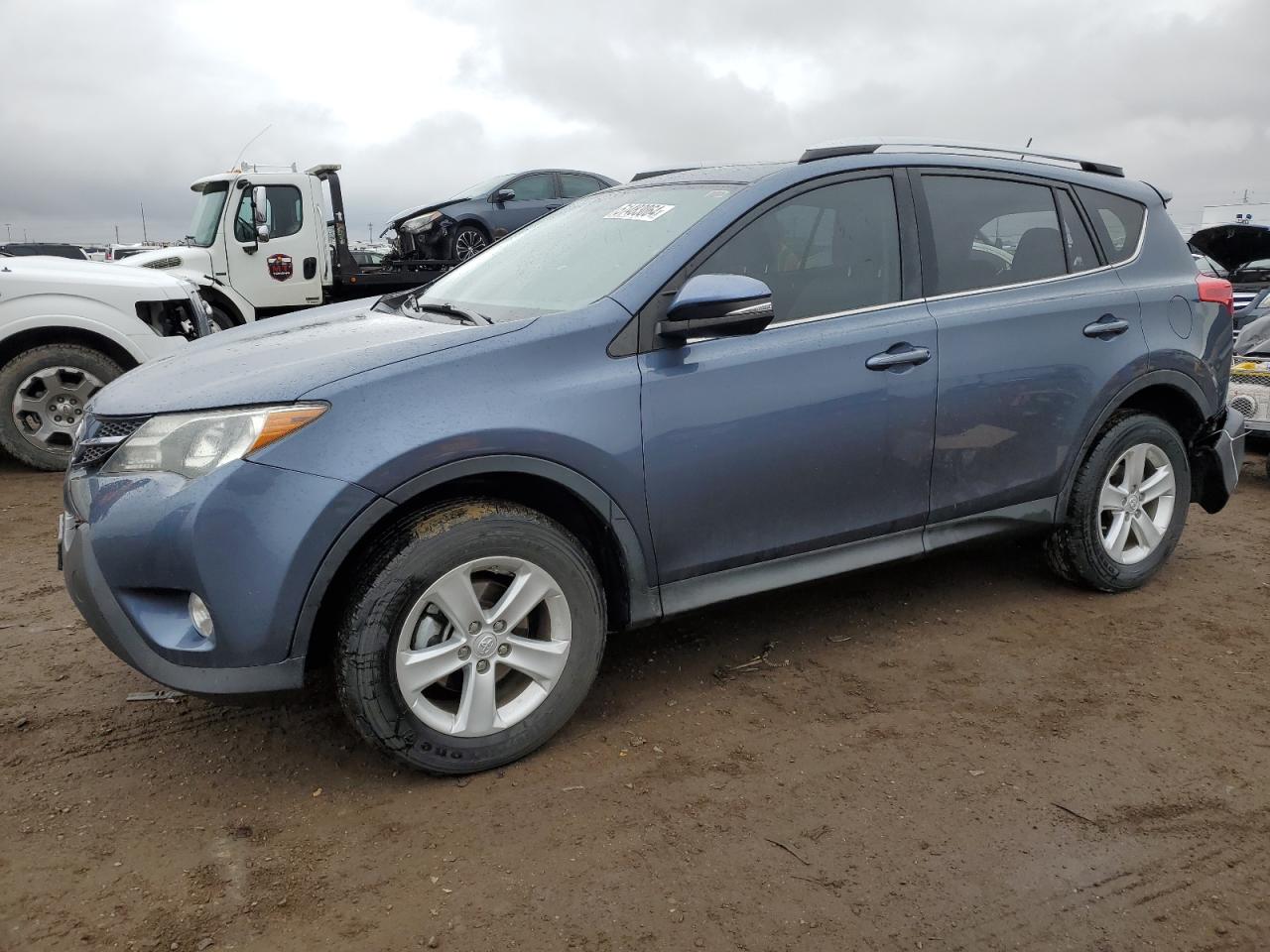 2014 TOYOTA RAV4 XLE