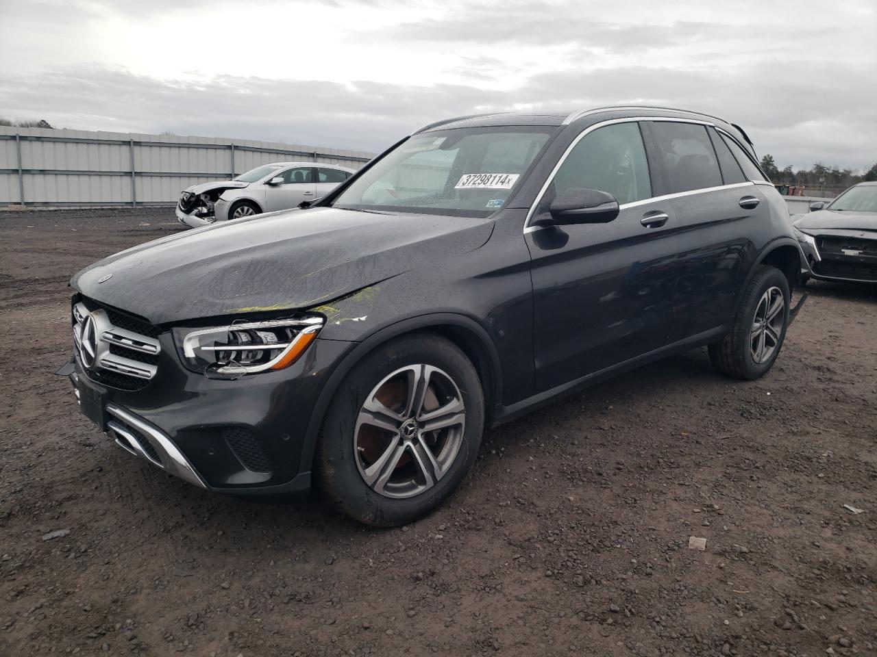 2021 MERCEDES-BENZ GLC 300