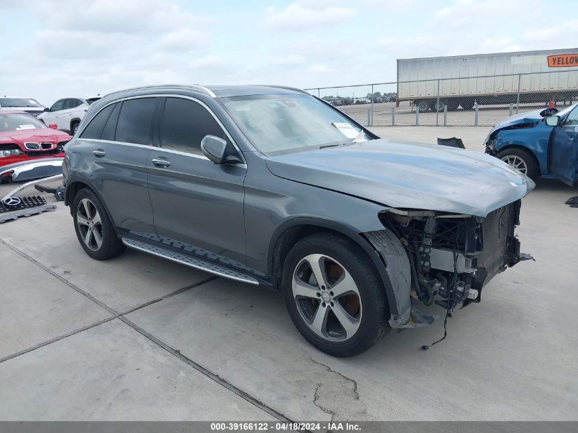 2017 MERCEDES-BENZ GLC 300