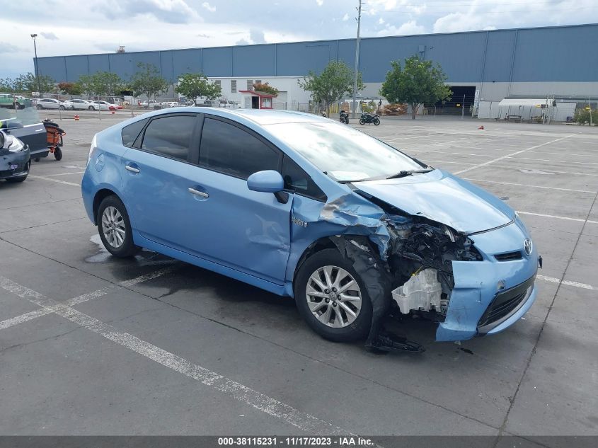 2015 TOYOTA PRIUS PLUG-IN