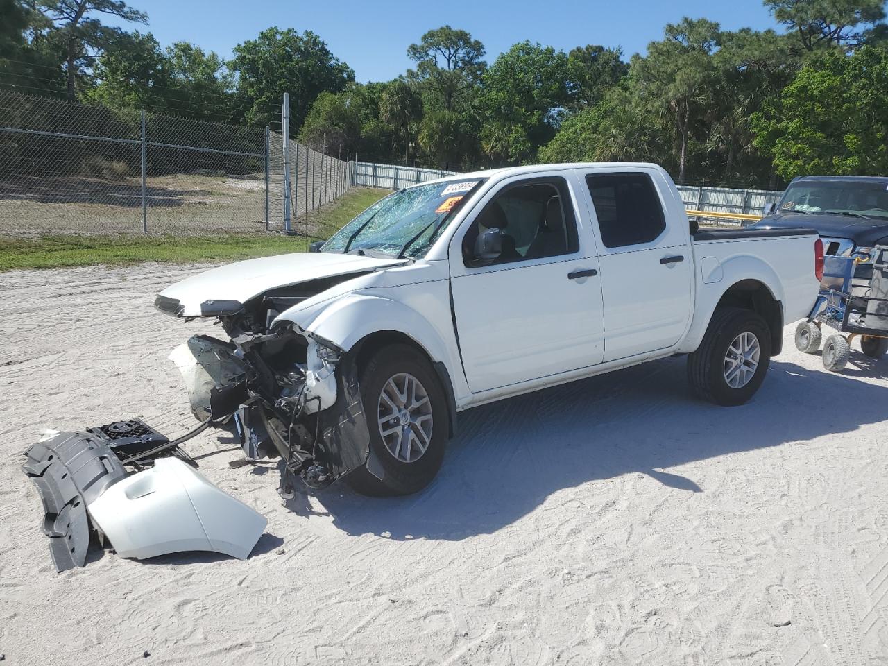 2019 NISSAN FRONTIER S