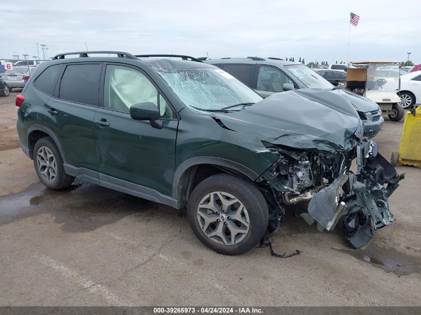 2024 SUBARU FORESTER PREMIUM