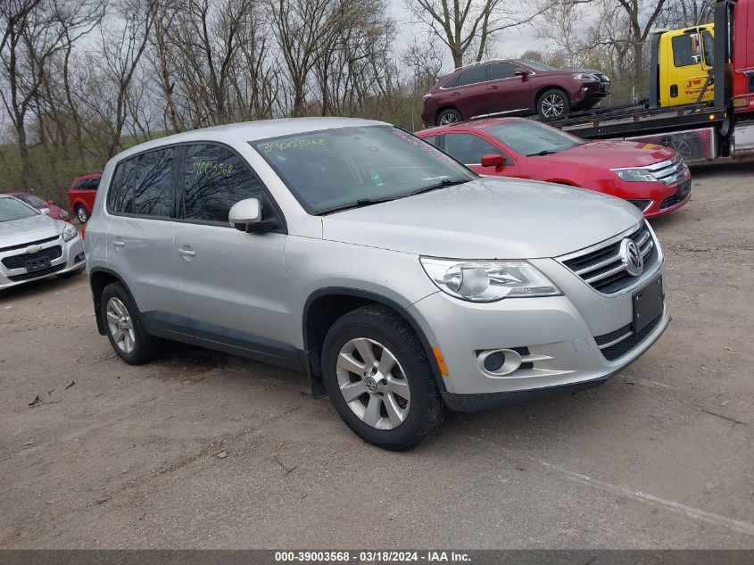 2010 VOLKSWAGEN TIGUAN S