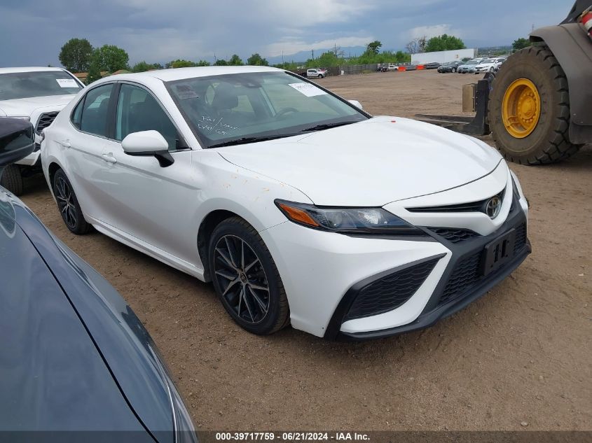 2021 TOYOTA CAMRY SE