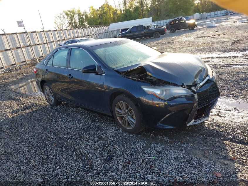 2015 TOYOTA CAMRY SE